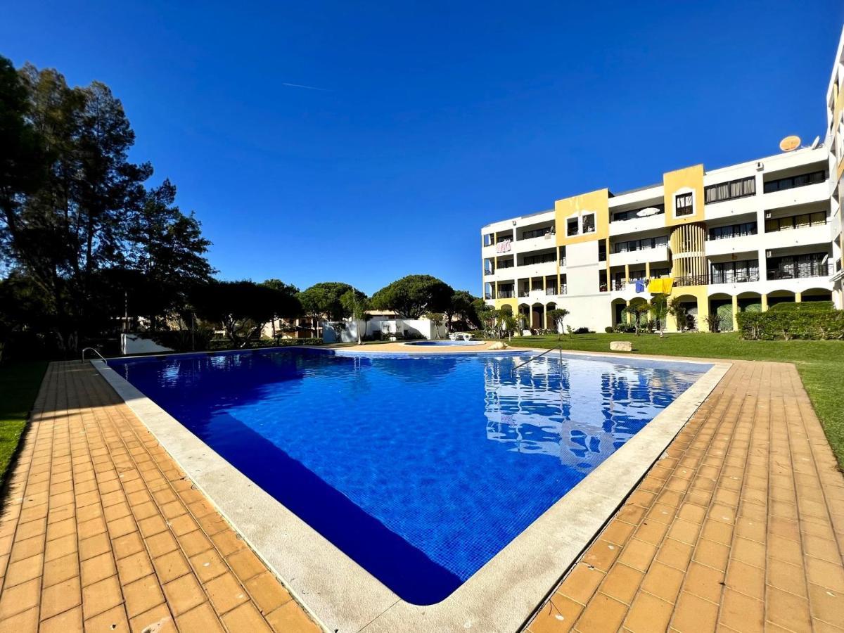 Vilamoura - Spacious With Swimming Pool & View Екстер'єр фото