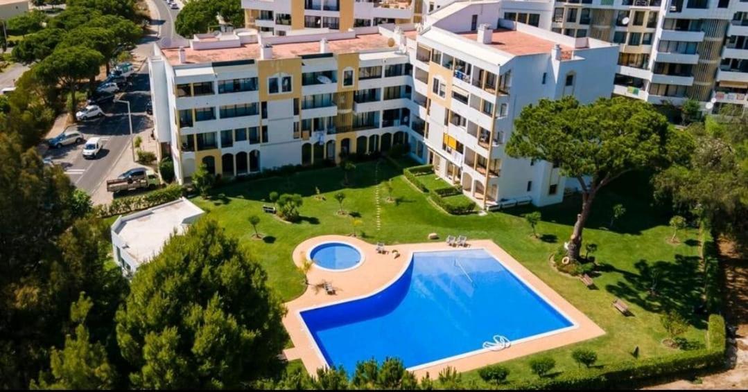 Vilamoura - Spacious With Swimming Pool & View Екстер'єр фото